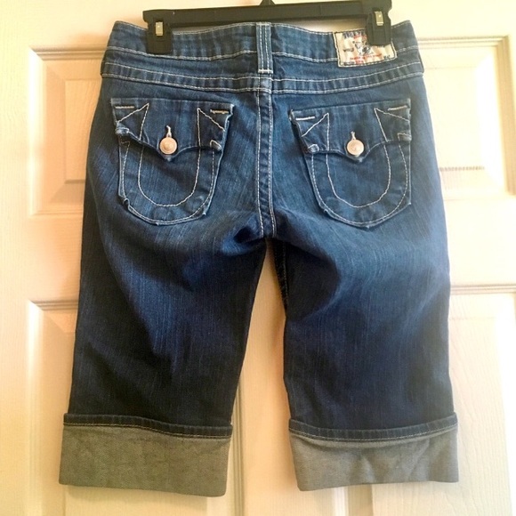 True Religion Pants - 🔥$7 STEAL! TODAY🤩🔥TRUE RELIGION cuffed denim shorts
